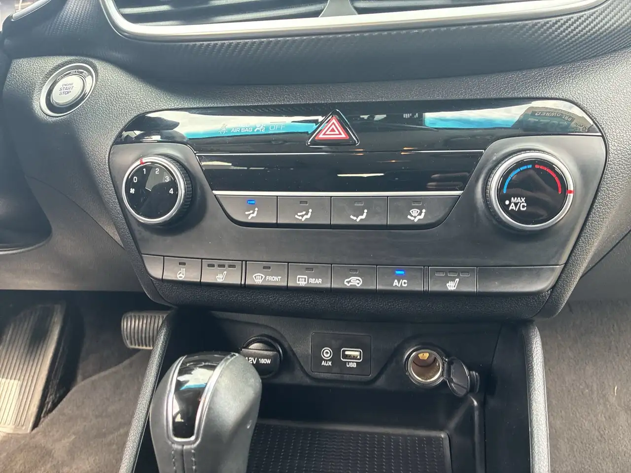 Hyundai TUCSON снимка Hyundai TUCSON