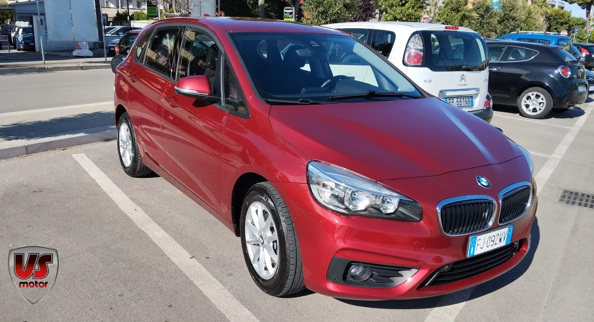 BMW 218 218d Coupé Advantage Rouge - 1