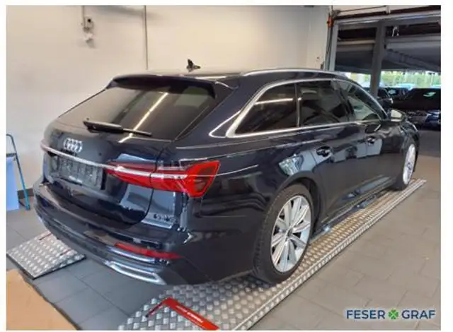 Audi A6 view 2