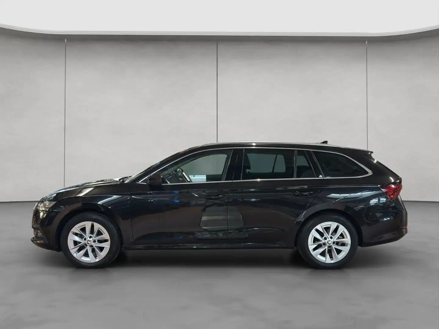 Skoda Octavia Combi 1.0 TSI First Edition Schwarz - 2