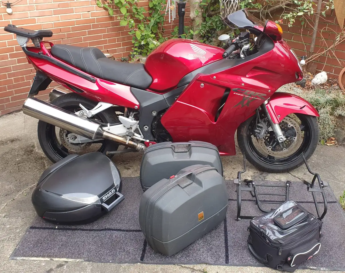 Honda CBR 1100