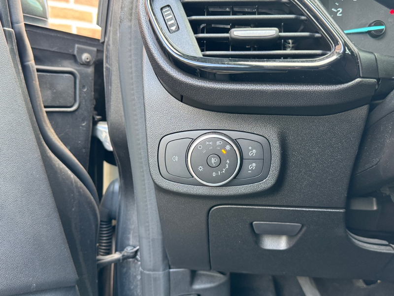 Ford Fiesta 1.1 | Trend 5-Drs | Airco | Cruise | Navi — photo 15