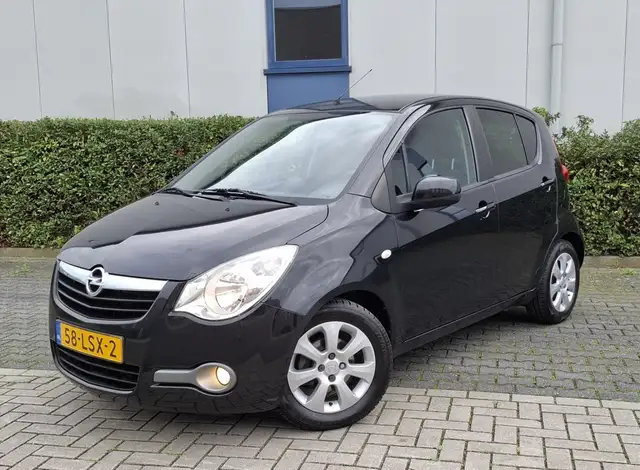 Opel Agila 1.2 16V 63KW Edition