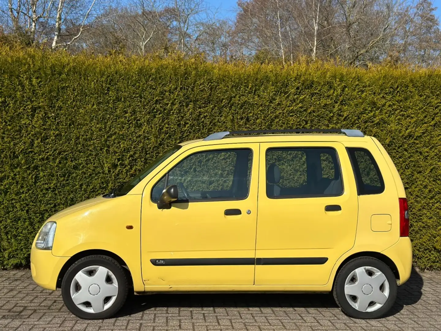 Suzuki 1.3 GLS 5deurs Nieuwe APK  NAP  Onderhoud historie Žlutá - 2