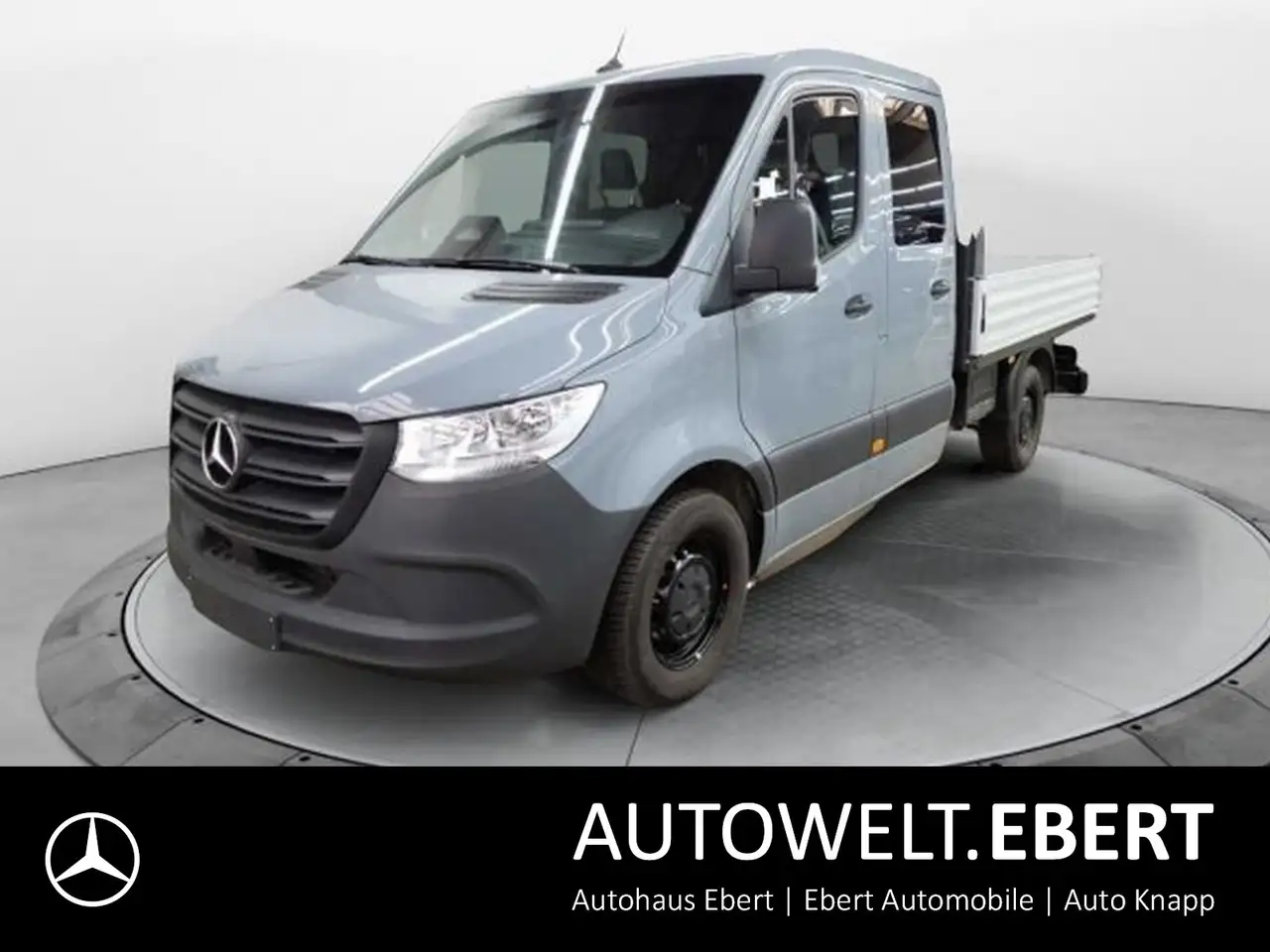 Mercedes-Benz Sprinter 317 CDI DoKa Pritsche AHK schw.Glas SHZ — photo 1 of 15