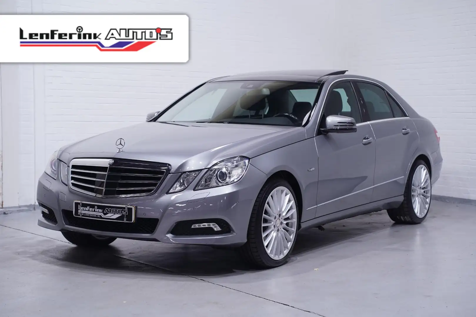 Mercedes-Benz E 350 CDI Avantgarde Schuifdak Memory Camera Harman Kard Grau - 1