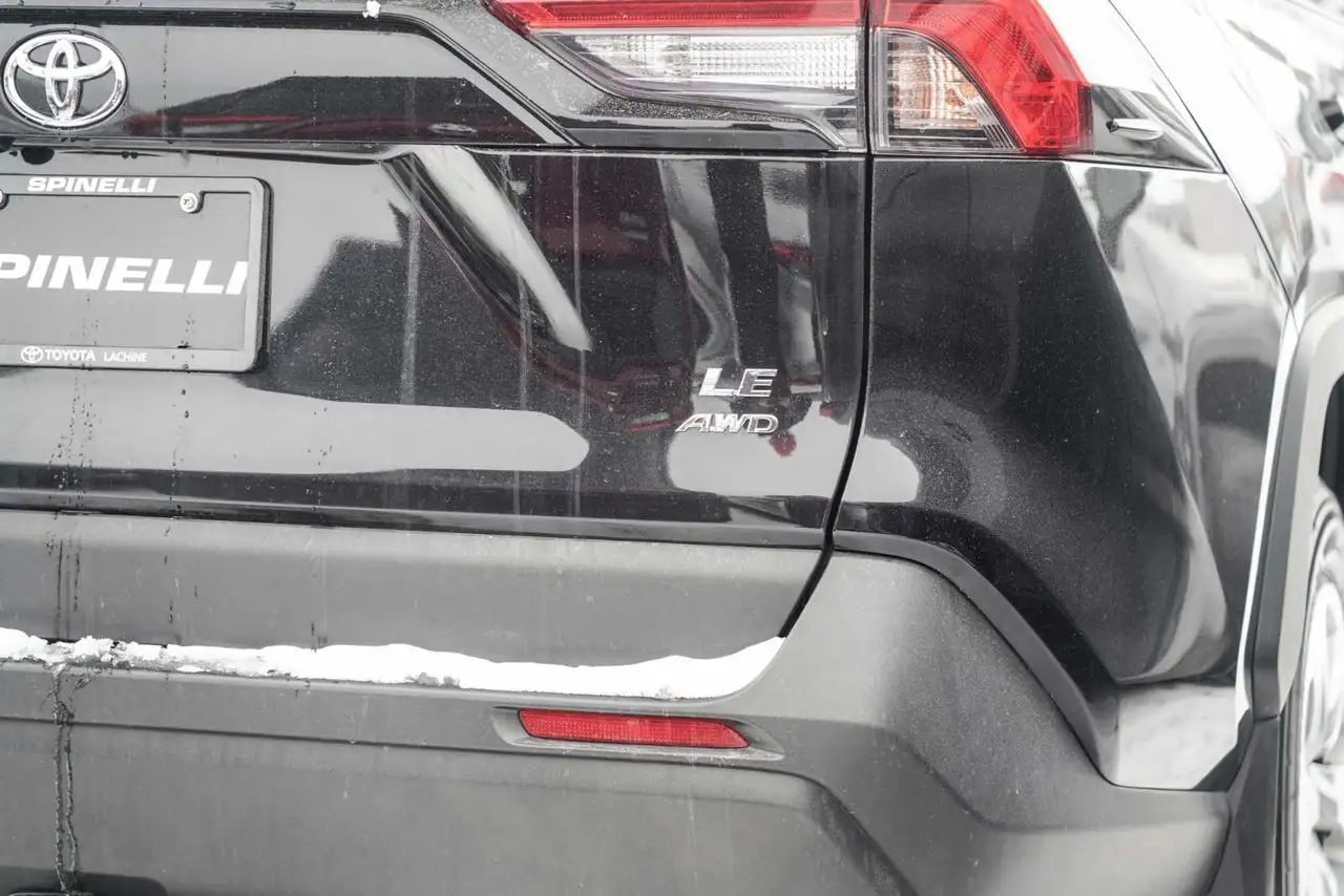 Toyota RAV 4 снимка Toyota RAV 4