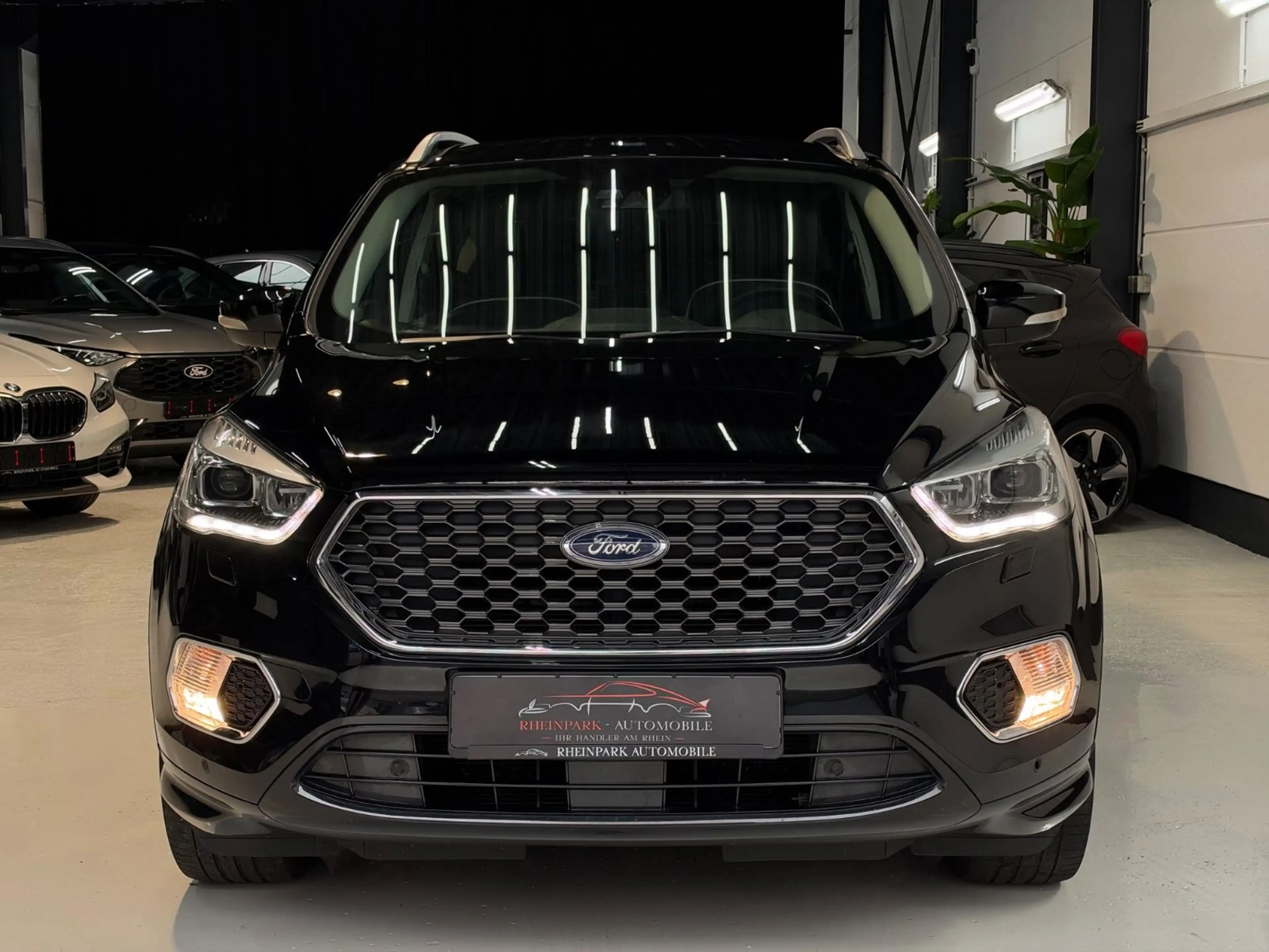 Ford Kuga Vignale Kamera AHK — photo 2