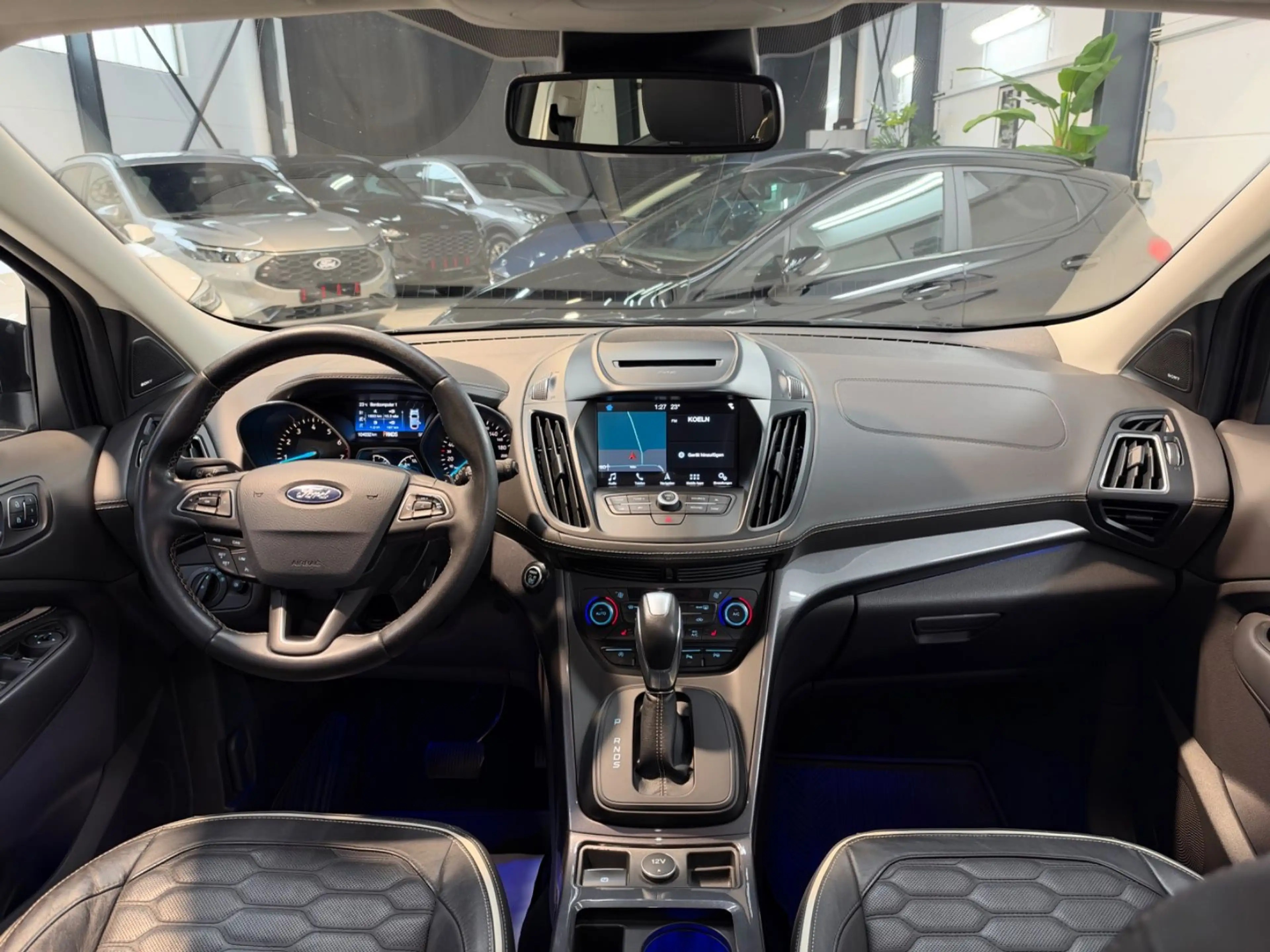 Ford Kuga Vignale Kamera AHK — photo 12