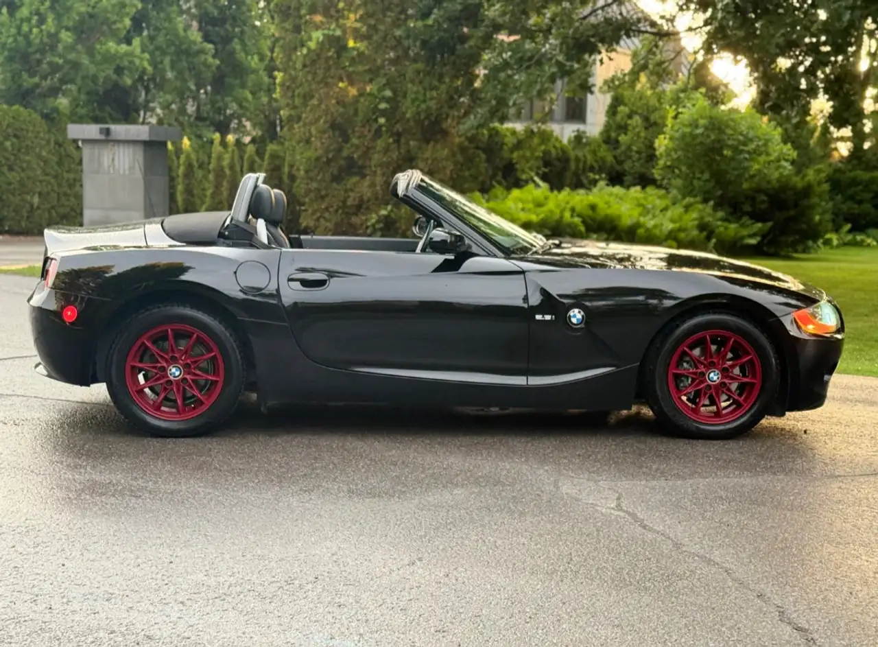 BMW Z4 снимка BMW Z4