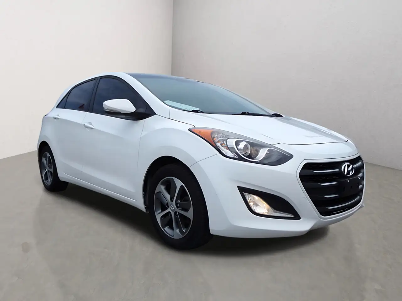 Hyundai ELANTRA снимка Hyundai ELANTRA