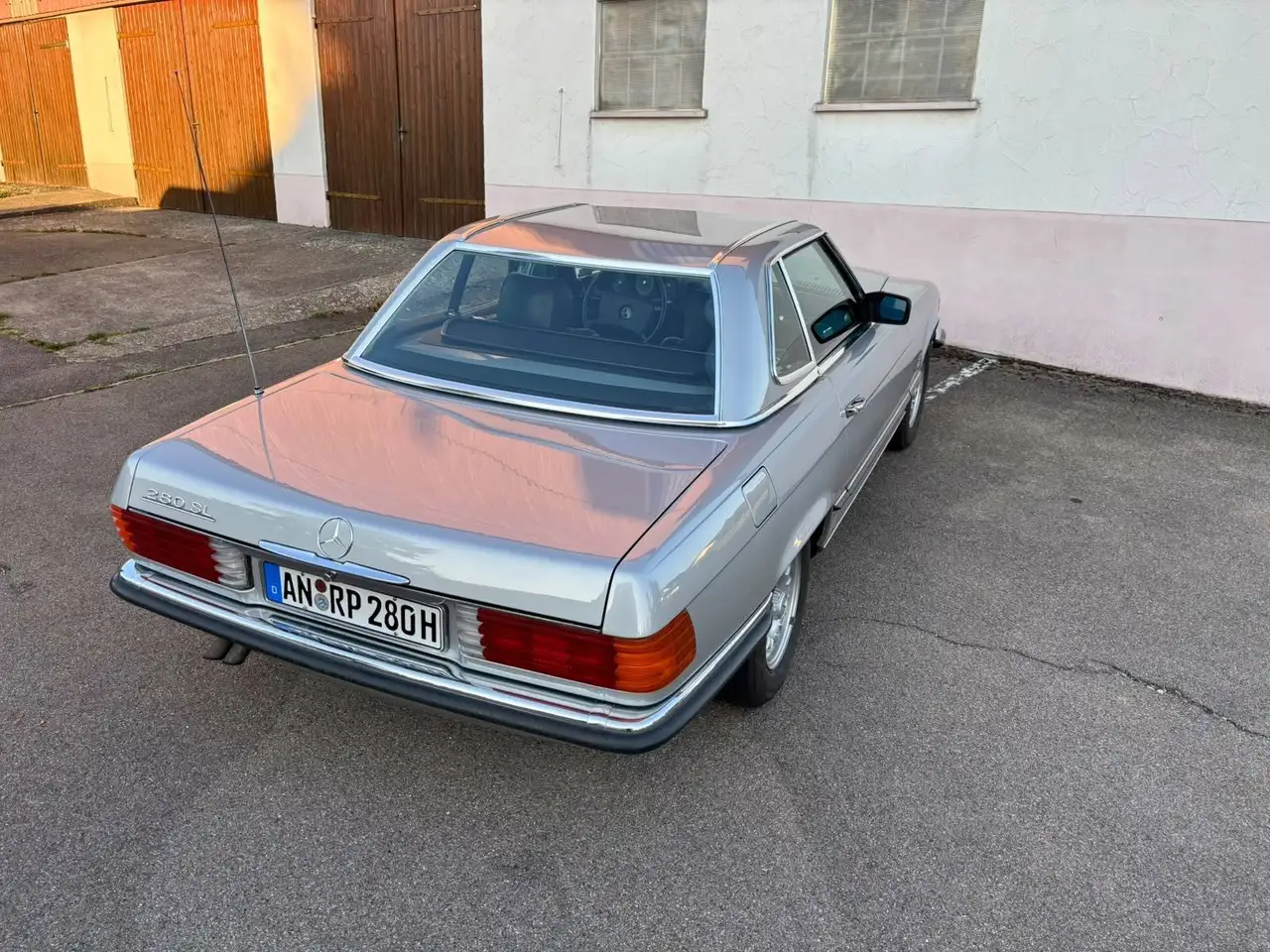 Mercedes-Benz SL 280, foto 6