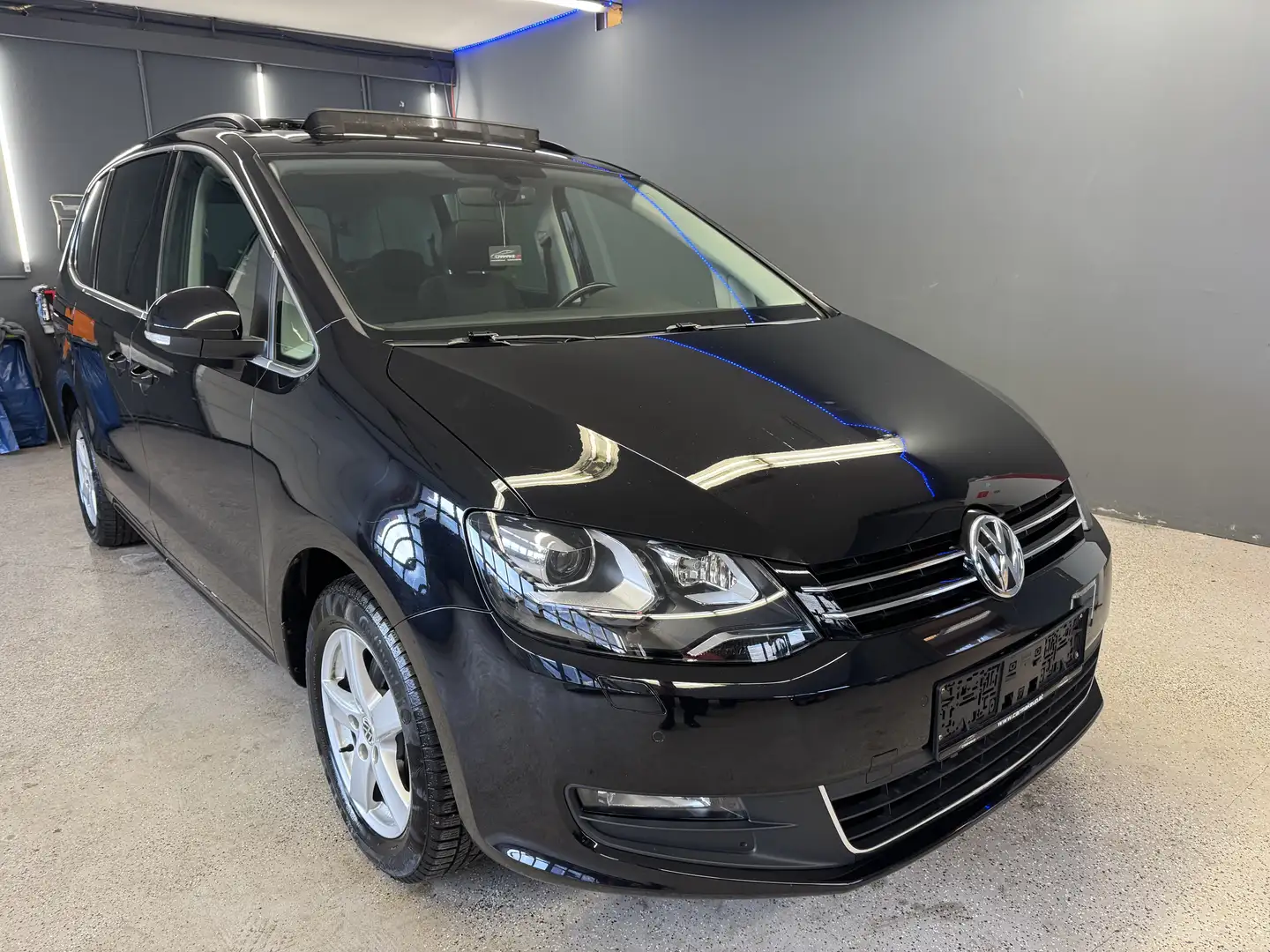 Volkswagen Sharan Comfortline BMT/Start-Stopp 4Motion Schwarz - 1