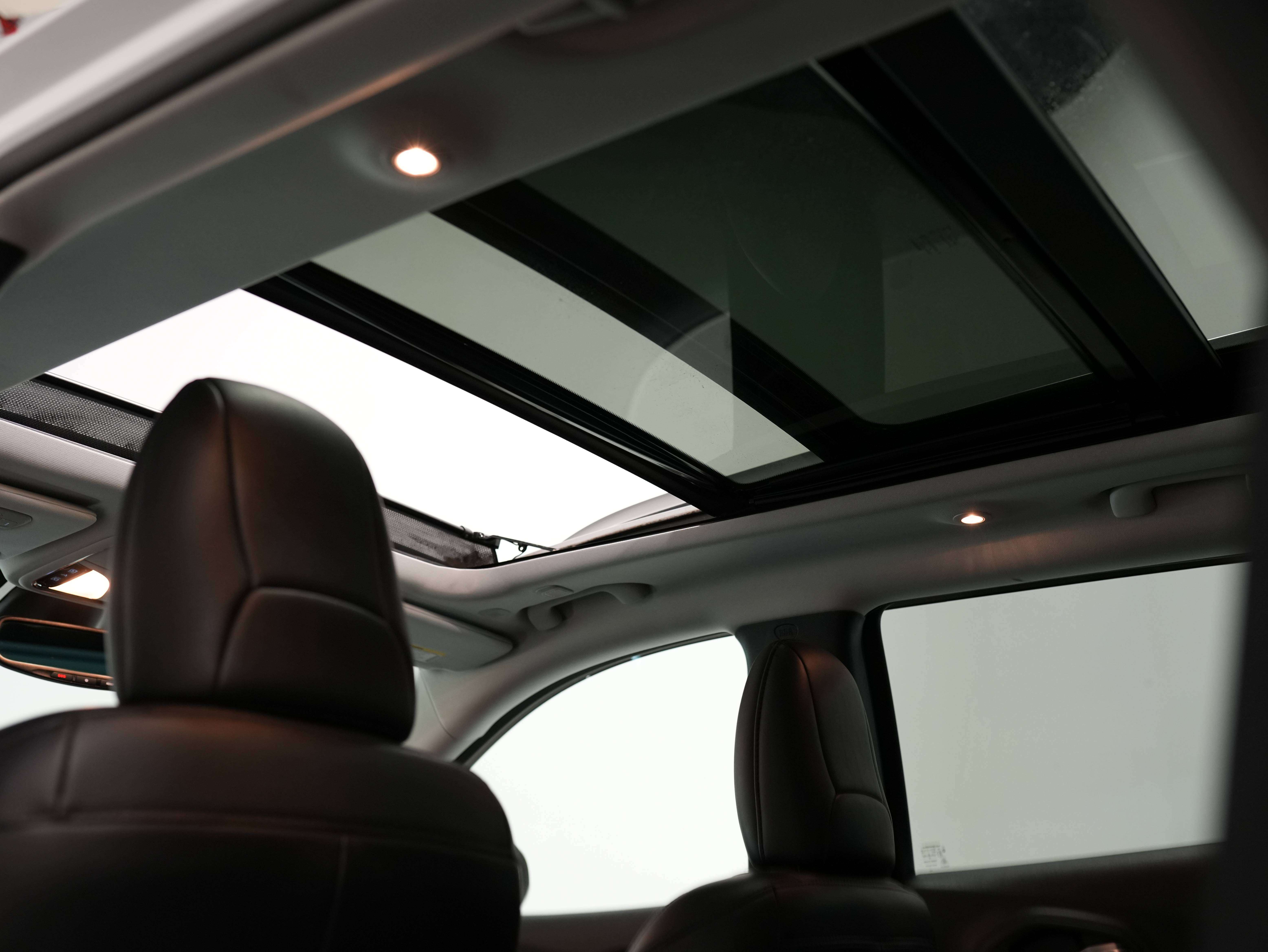 used 2021 Jeep Cherokee car, priced at $24,900