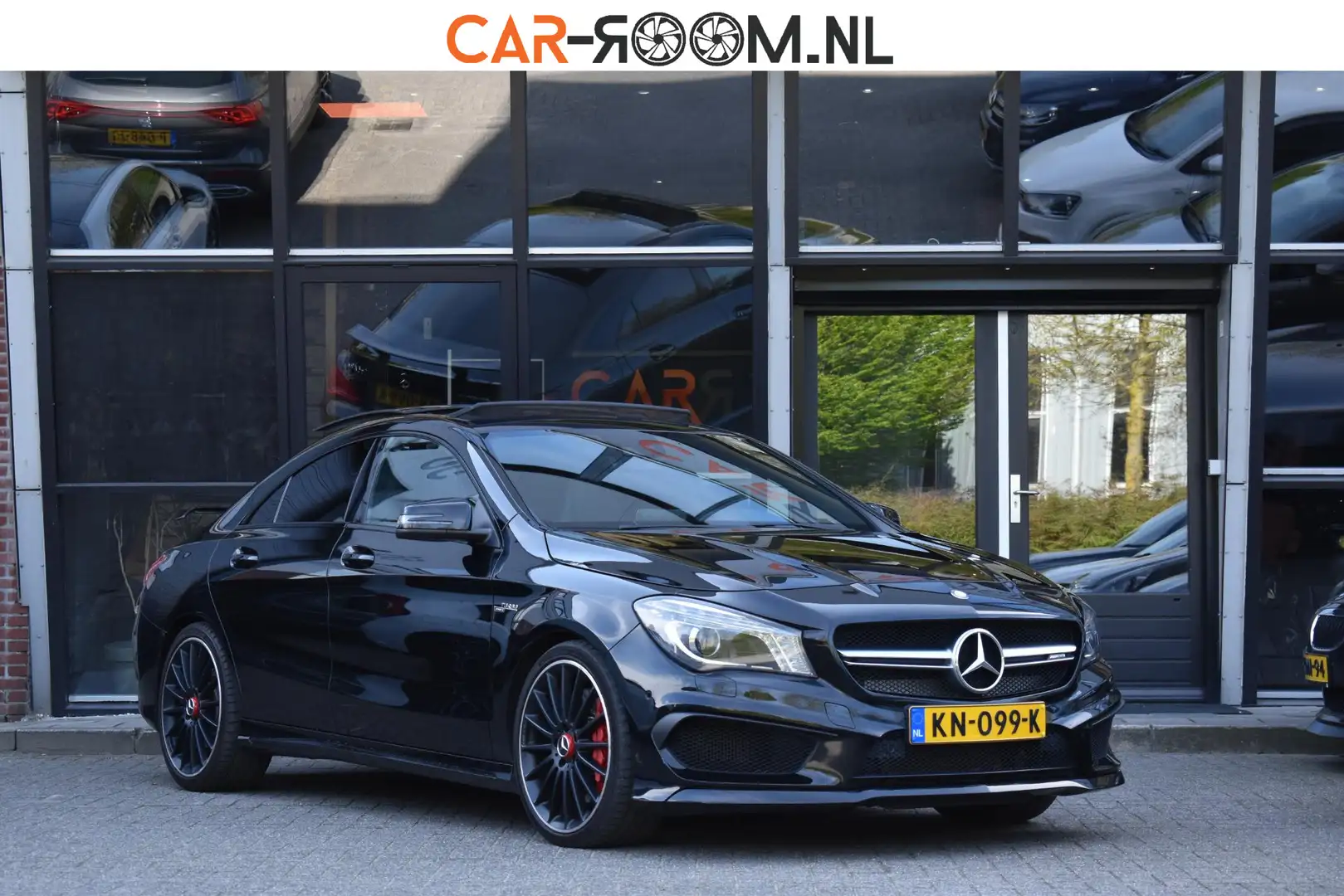 Mercedes-Benz CLA 45 AMG 4MATIC Pano Kuipst HK Camera Sfeer NAP CLA 45 Zwart - 1