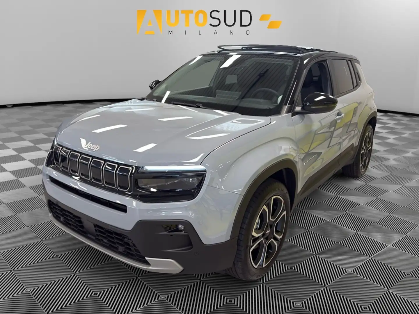 Jeep Avenger 1.2 turbo Summit fwd 100cv Gris - 1