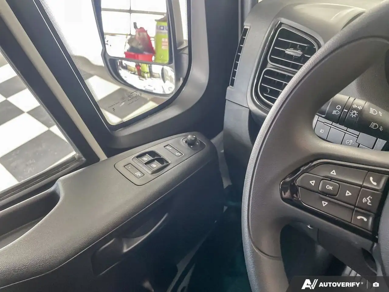 RAM Promaster снимка RAM Promaster