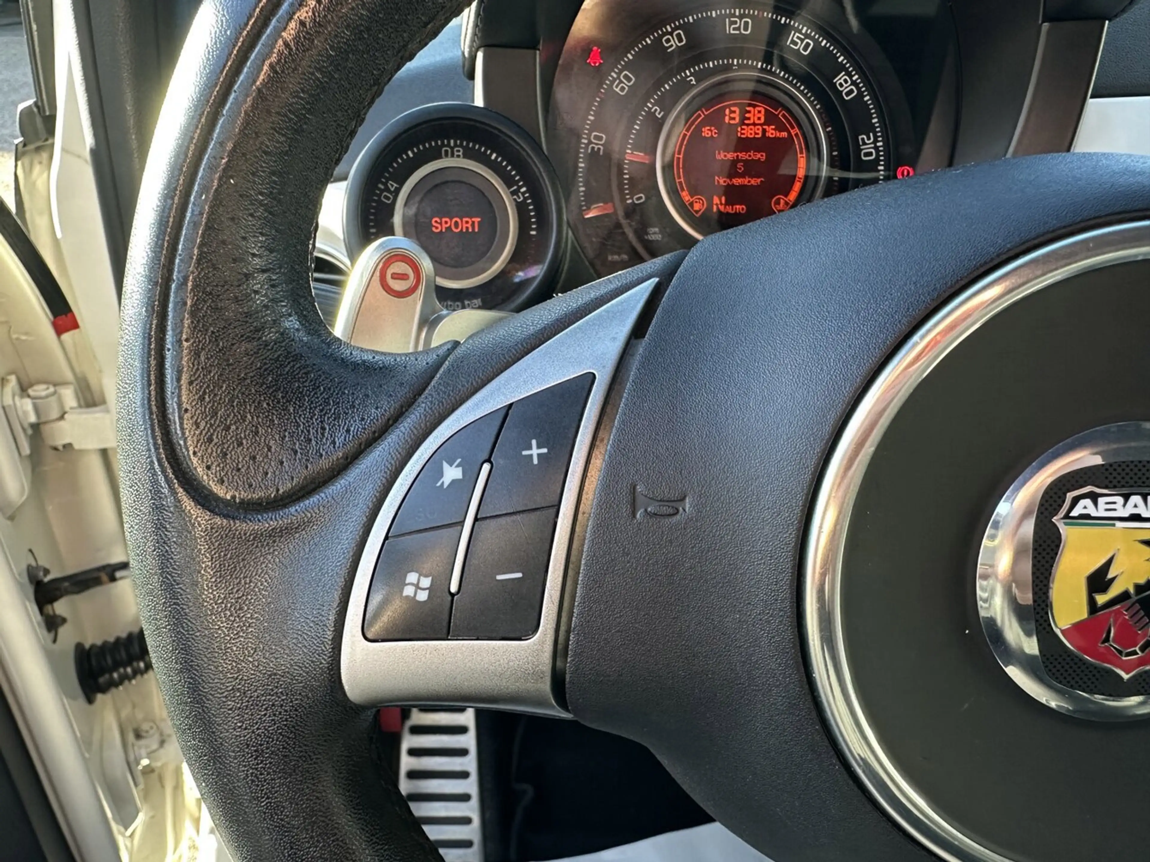 Fiat 500 Abarth 1.4 T-Jet Competizione — photo 19