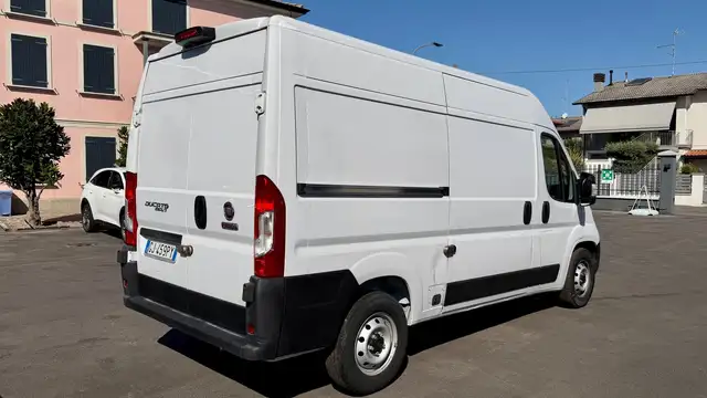 Fiat Ducato view 6