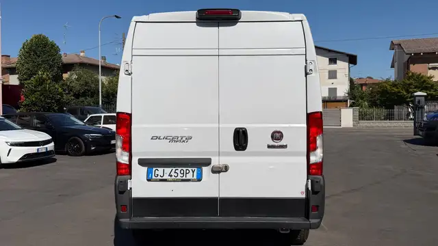 Fiat Ducato view 5
