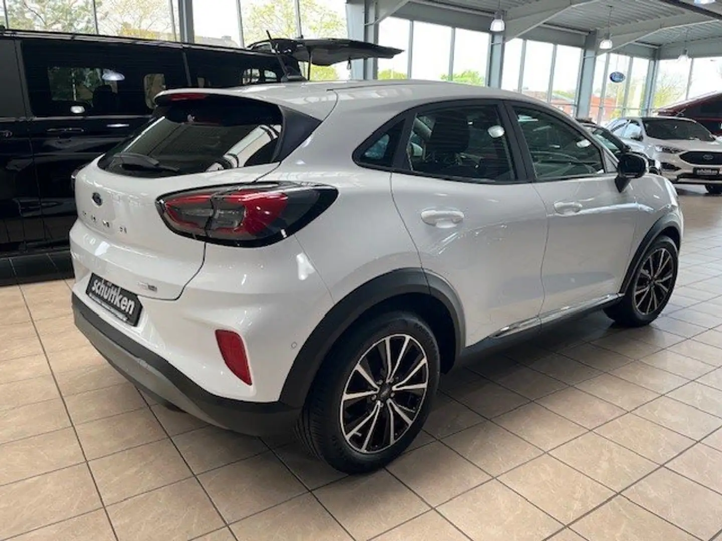Ford Puma 1.0 EcoBoost MHEV Titanium ACC, CAM, PDC, NAVI, WP Weiß - 2