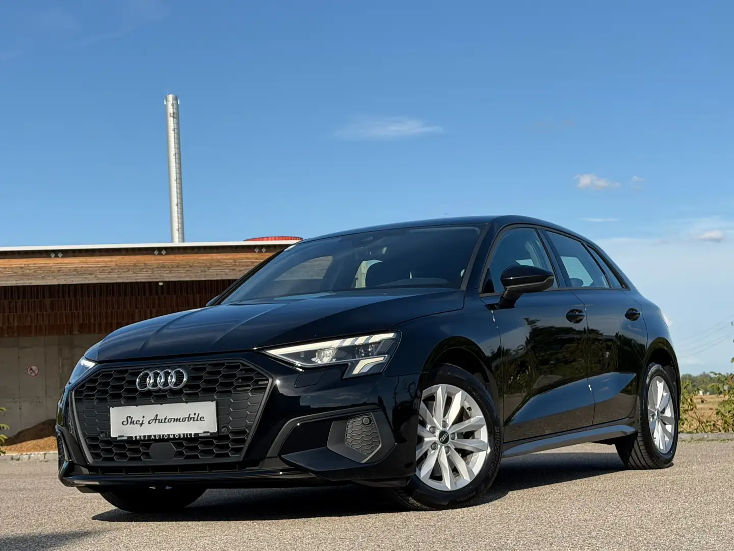 Audi A3 35 TDI*Automatik*LED* Schwarz - 1