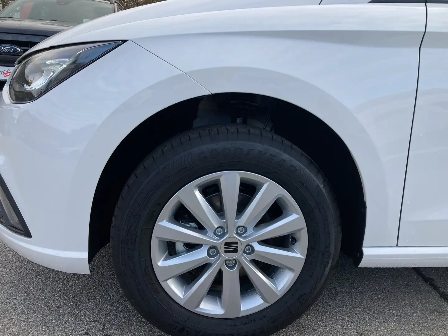 SEAT Ibiza Reference 1.0 TSI Weiß - 2