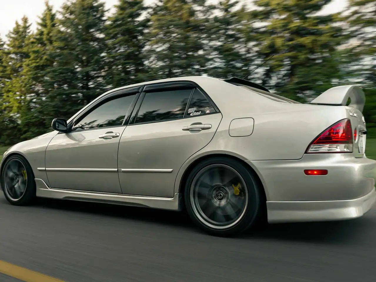 Lexus IS photo Lexus IS