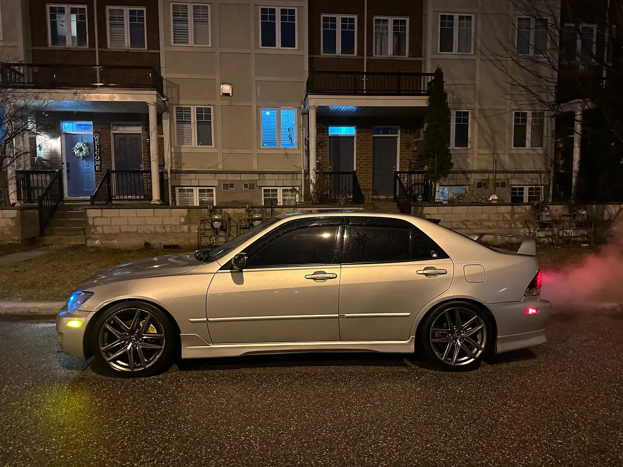 Lexus IS photo Lexus IS