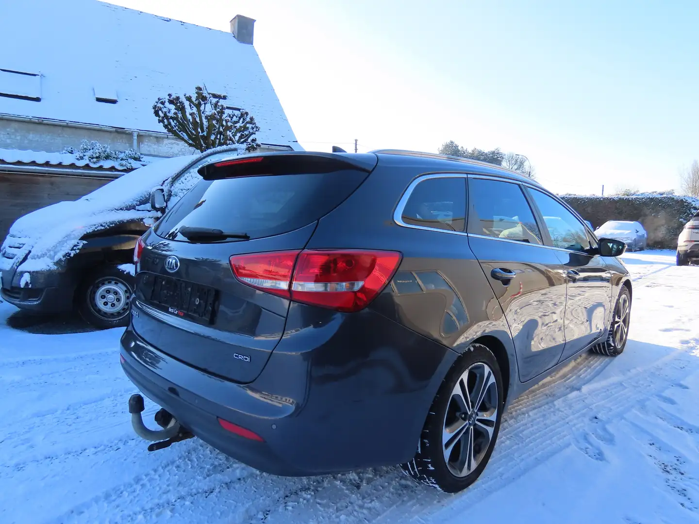 Kia Ceed / cee'd Ceed 1.6 CRDi 136 DCT ISG Platinum Edition Grau - 2