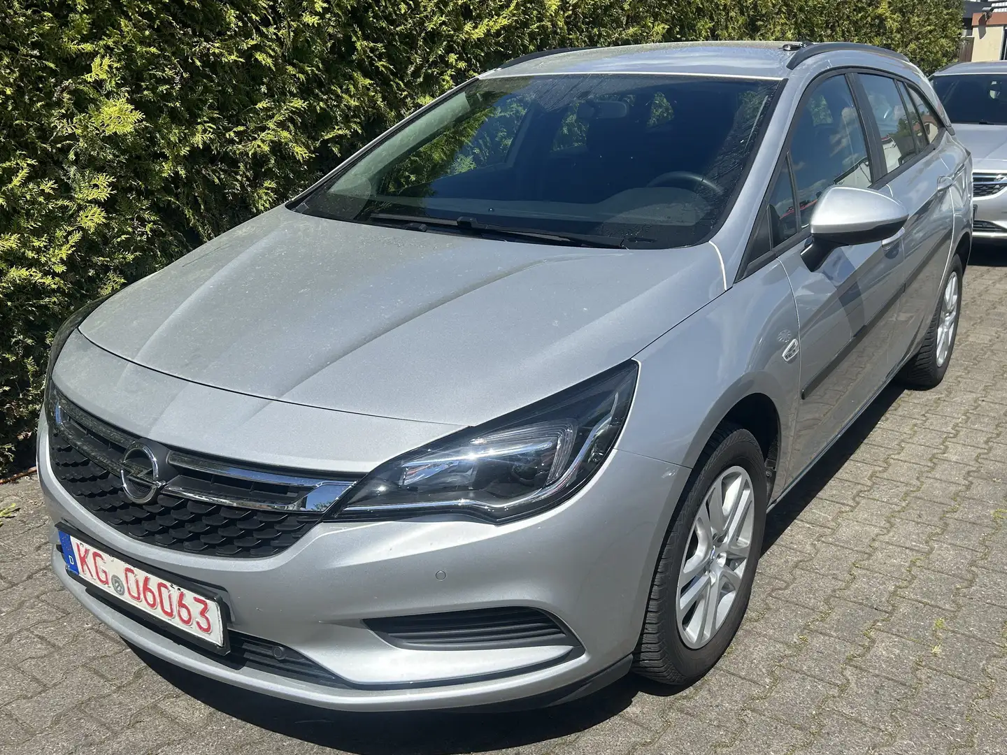 Opel Astra K 1.4 Turbo CNG Edition Benzin Erdgas 1. Hand Navi Plateado - 2
