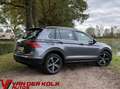 Volkswagen Tiguan 1.4 TSI ACT Highline Automaat Digital Cockpit CarP Grijs - thumbnail 2