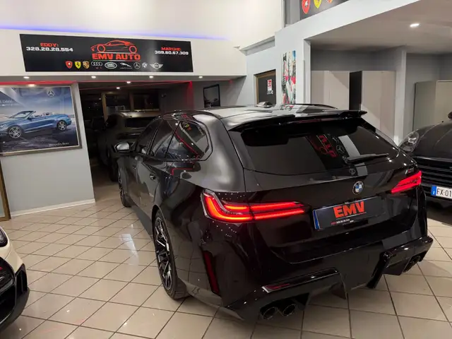 BMW M5 view 12
