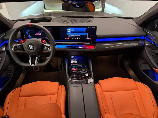 BMW M5 view 9