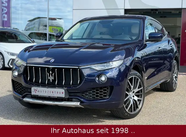 Maserati Levante 3.0 V6 GranLusso *PANO/360°/CARBON/LED*