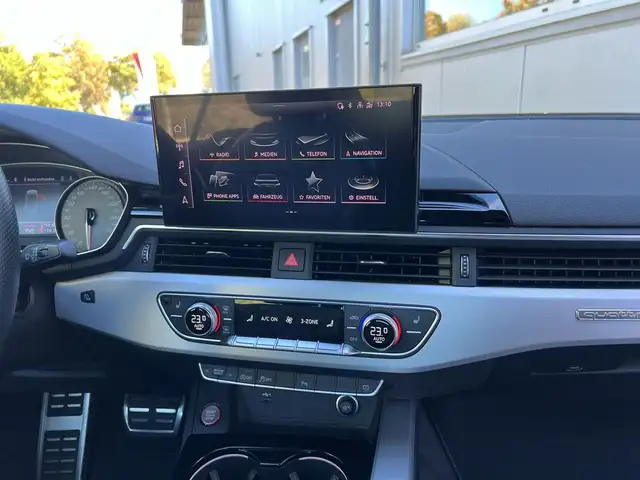 Audi S5 view 11
