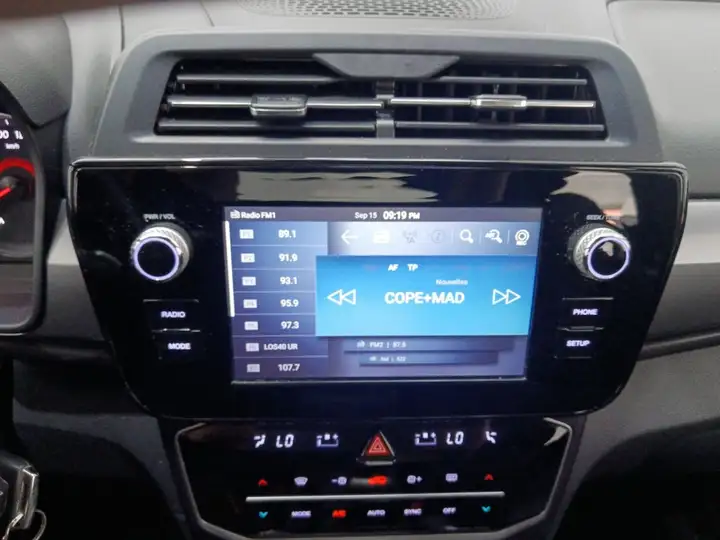 SsangYong Tivoli 2024, foto 17