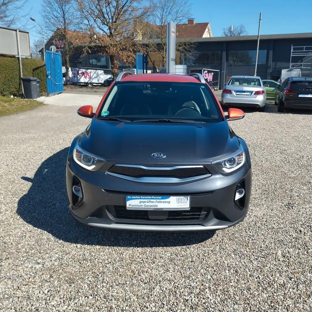 Kia Stonic Auto.Klima.Navi.Kamera.Sitzheizung.PDC Gris - 1