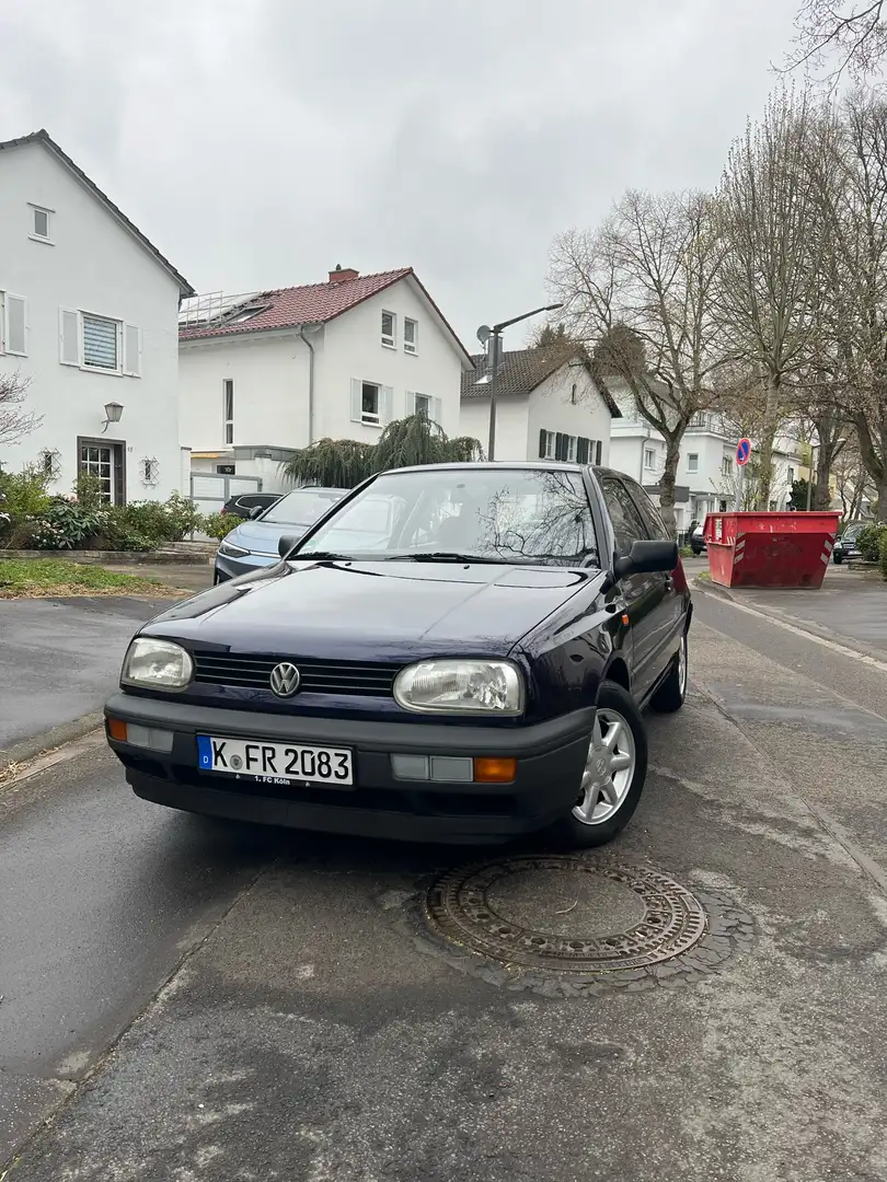 Volkswagen Golf 1.8 CL - 1