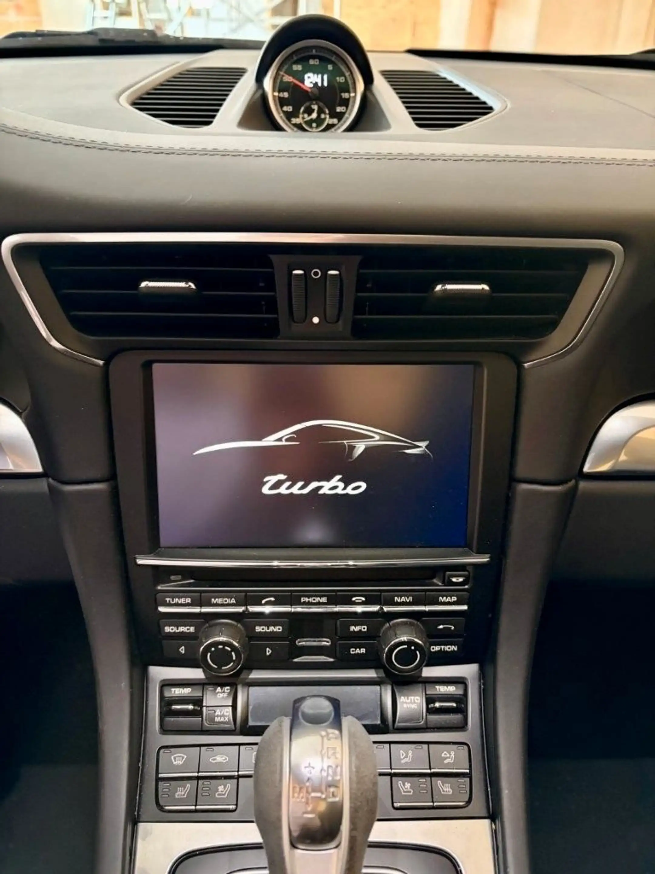 Porsche 991 911 Turbo; Voll, Sport-Chrono, 17.000Km — photo 10