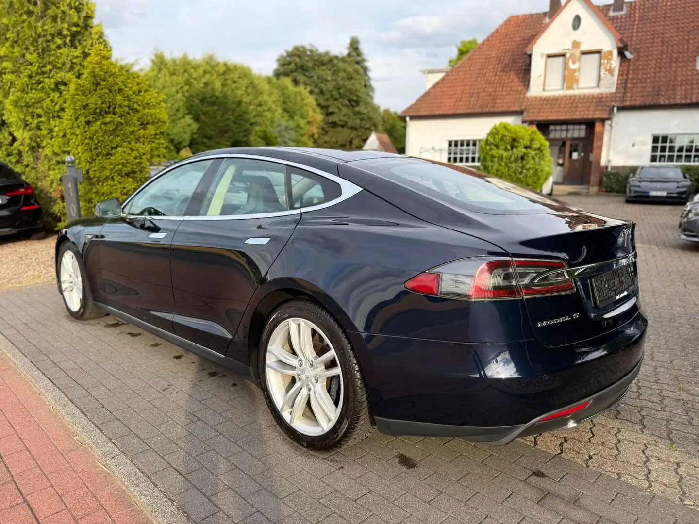 Tesla Model S P85*MCU2*SOH90%*Leder*Pano*Luft*CCS Blau - 2