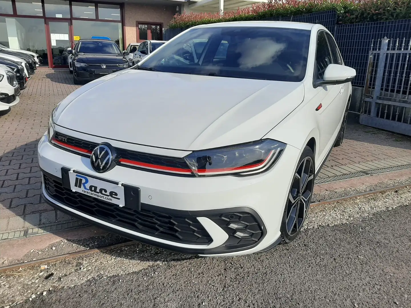 Volkswagen Polo GTI 2.0 tsi dsg VARI COLORI E ALLESTIMENTI Bílá - 2