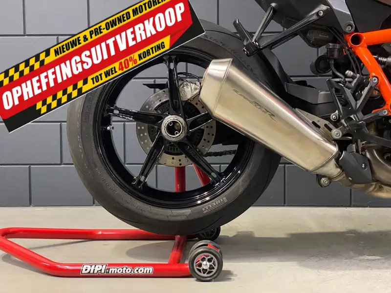 KTM 1290 Super Duke R - foto 8