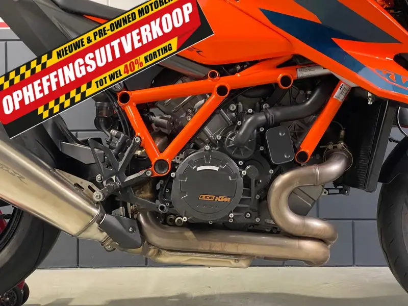 KTM 1290 Super Duke R - foto 7