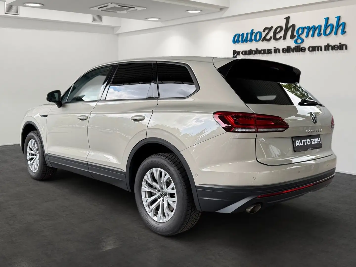 Volkswagen Touareg 4M +AHK+Leder+Navi+Sitzh+Kamera+e-Klappe Beige - 2