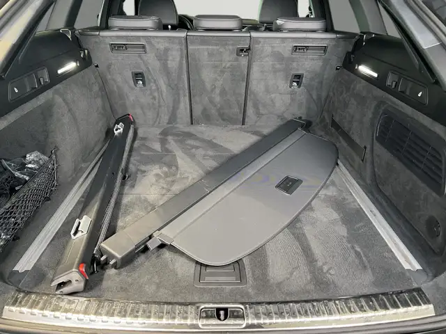 Audi S6 view 10