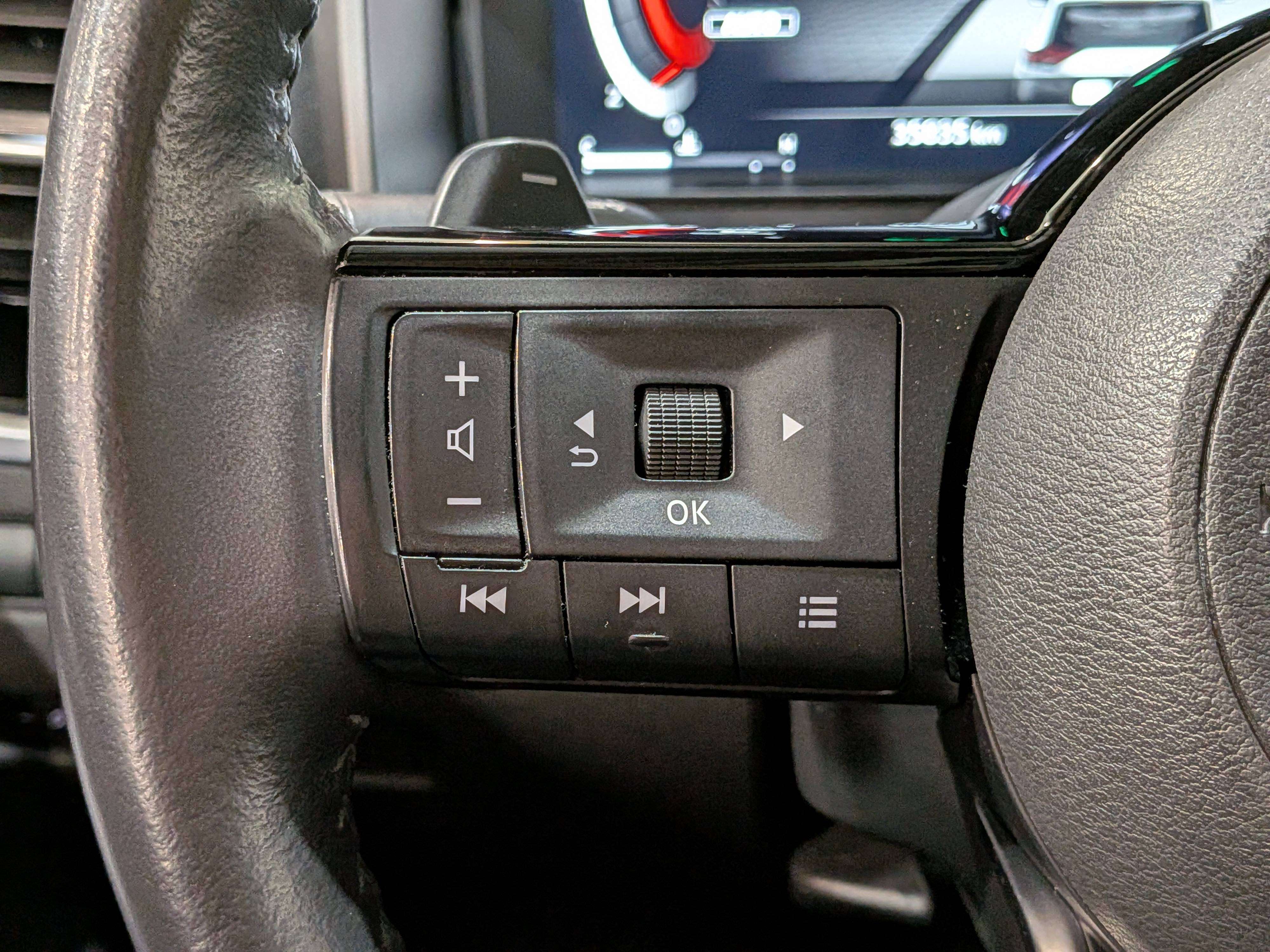 Nissan Rogue 2024