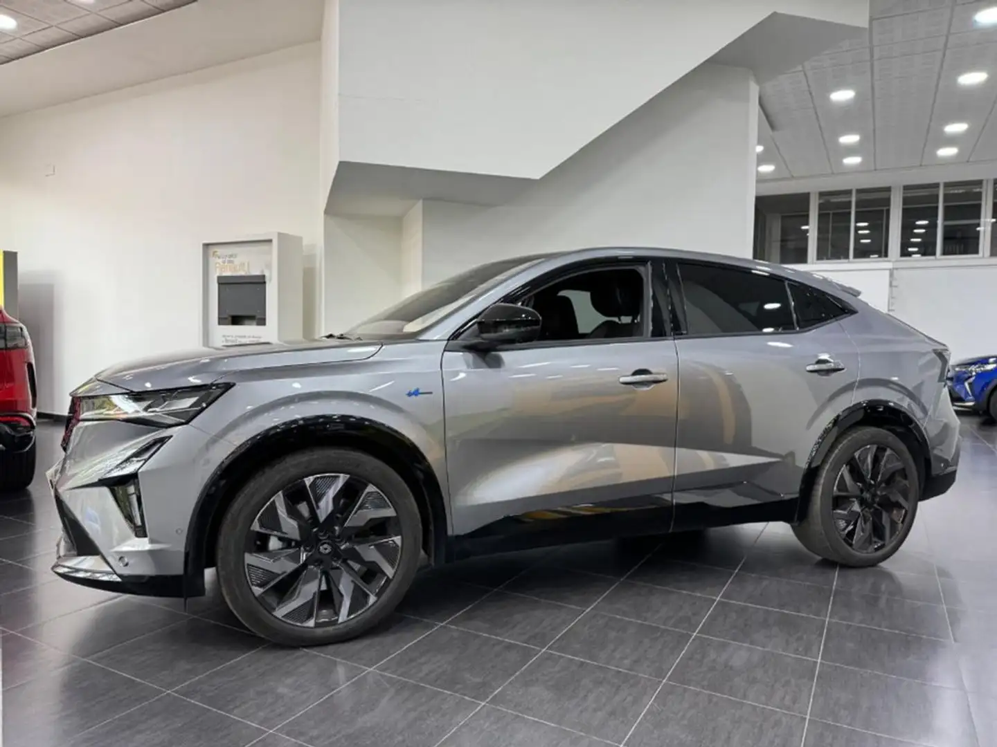 Renault Rafale Esprit Alpine E-Tech full hybrid 200 cv (147kW) Gris - 2
