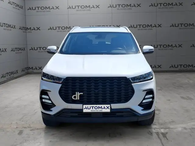 DR Automobiles DR6