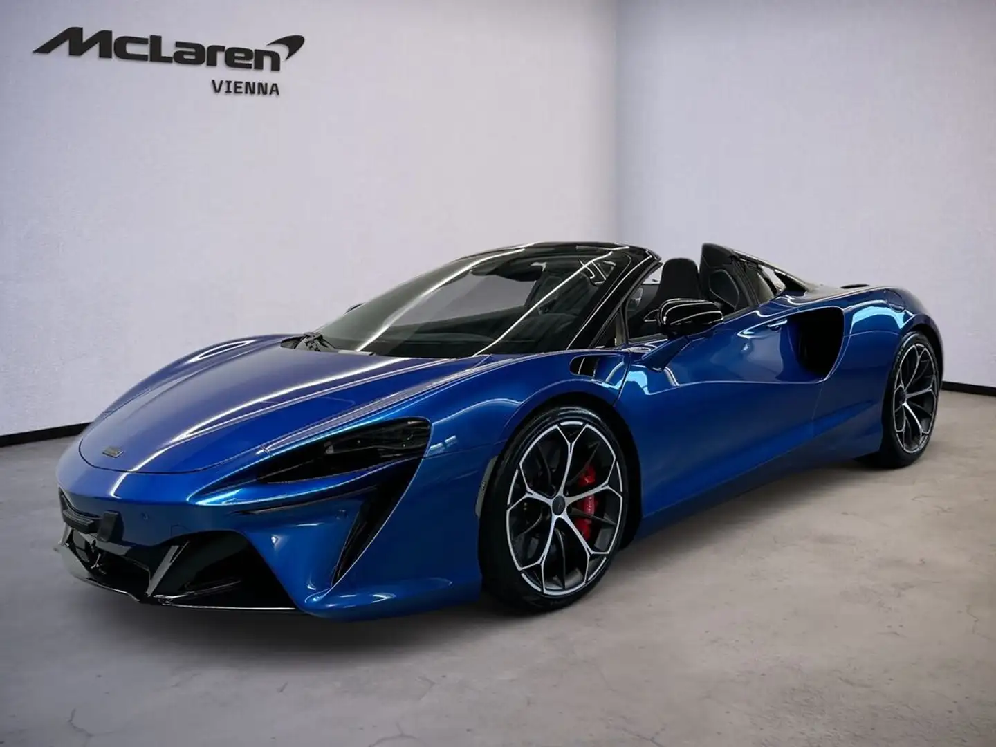 McLaren Artura Artura Spider / Volcano Blue / Electrochromic Roof Bleu - 1